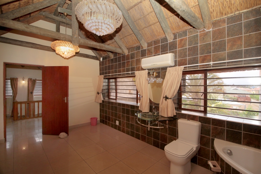 3 Bedroom Property for Sale in Menkenkop Western Cape